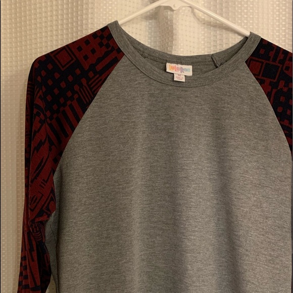 Medium Randy LulaRoe - Picture 2 of 3